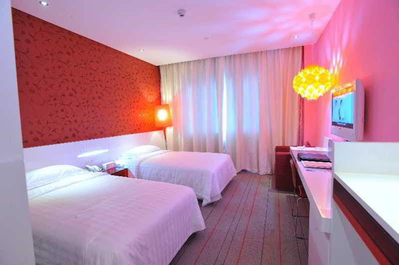 Otique Aqua Hotel Shenzhen Exterior photo